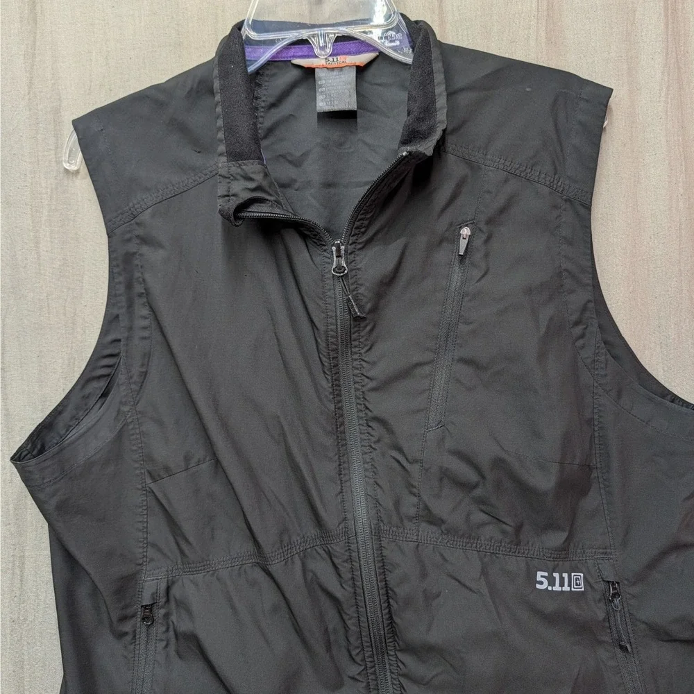 5.11 Tactical Mens Full Zip Utility Vest Black XL Pockets Lightweight